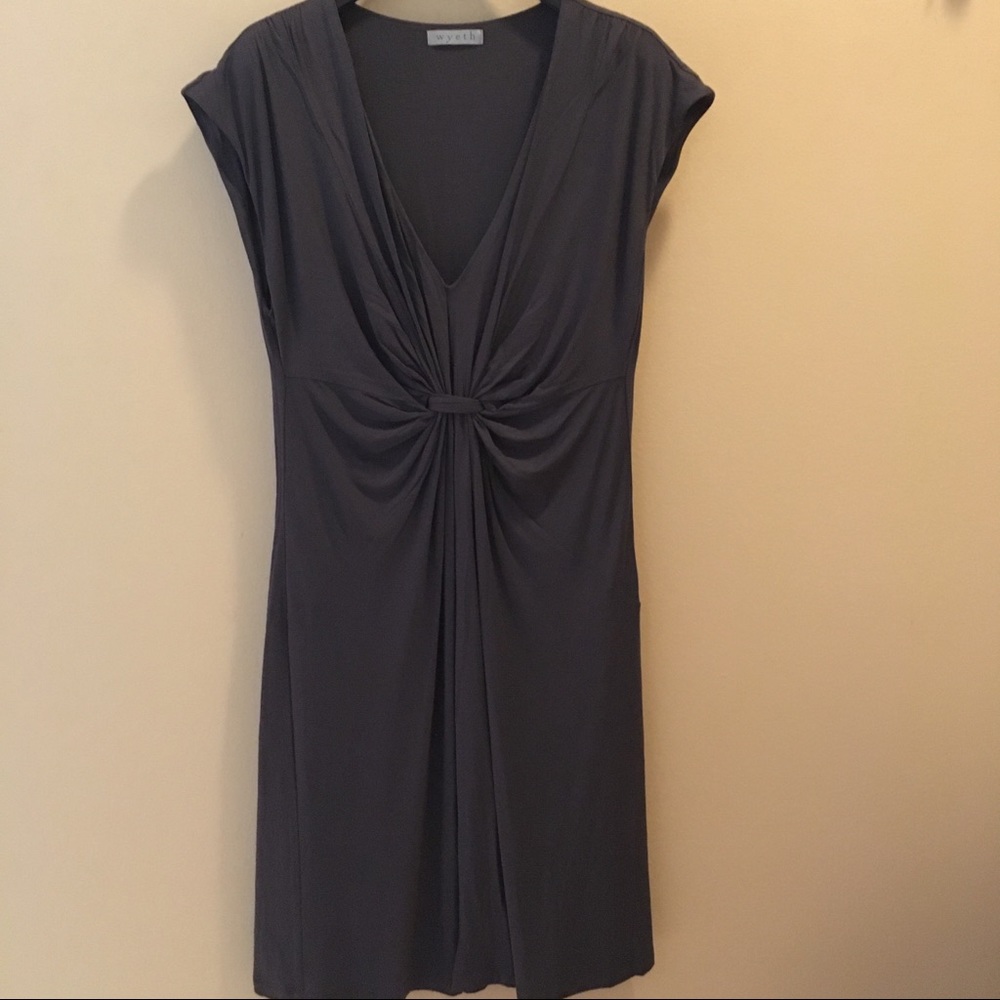 NWT!  Ann Taylor Cap sleeve taupe dress, size M